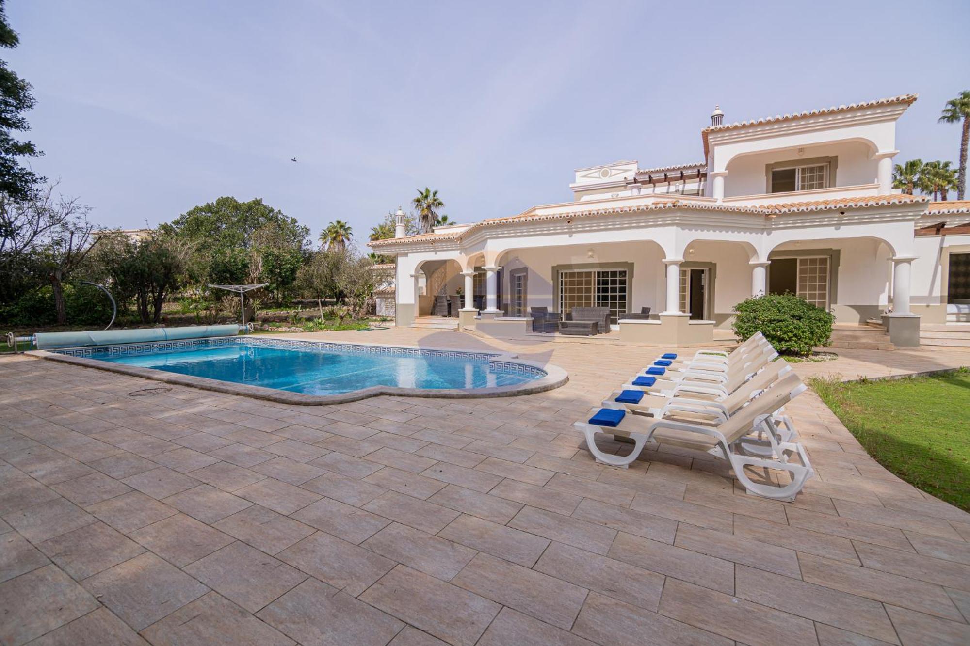 Villa Luxury Suites, Heated Outdoor Pool Portimão Extérieur photo